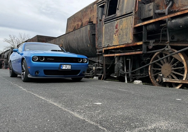 Dodge Challenger cena 149900 przebieg: 85000, rok produkcji 2016 z Stary Sącz małe 781